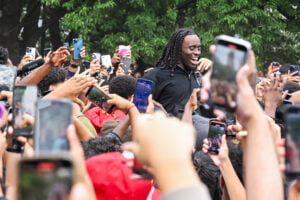 Read more about the article Chaos Erupts at Union Square Park, Leading to Riot Charge for YouTube Streamer